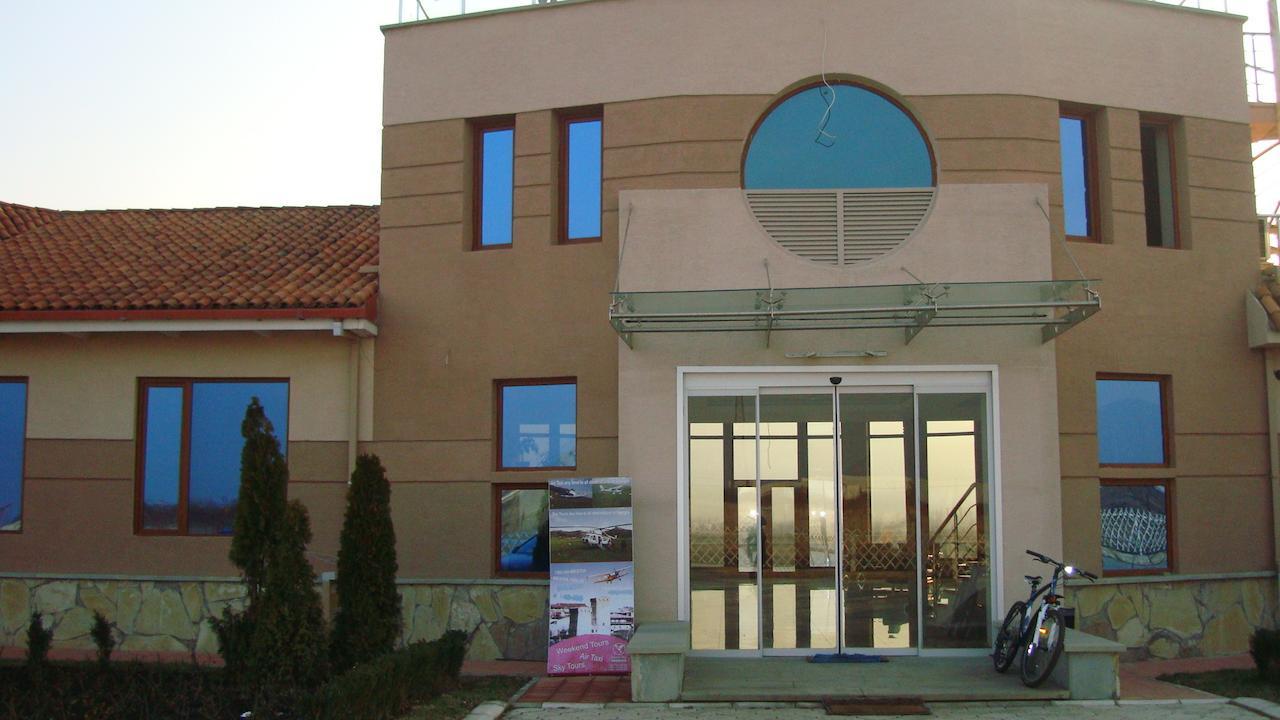 Vanilla Sky Georgia Natakhtari Exterior photo