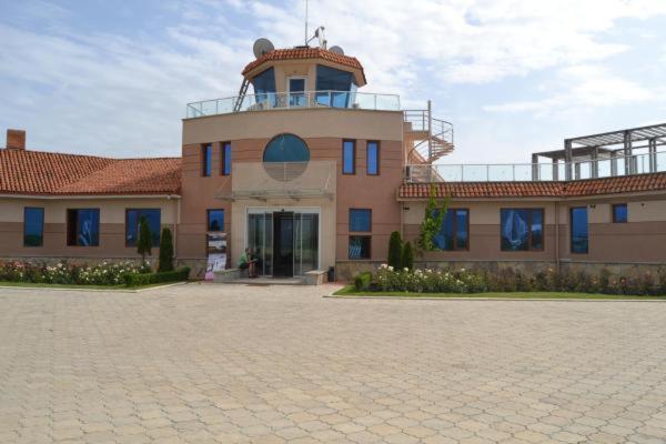 Vanilla Sky Georgia Natakhtari Exterior photo